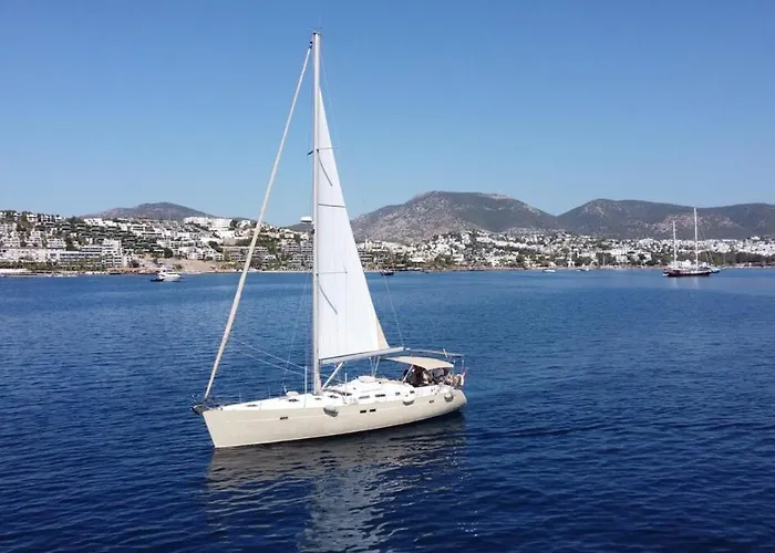 Botel Sailboat In *